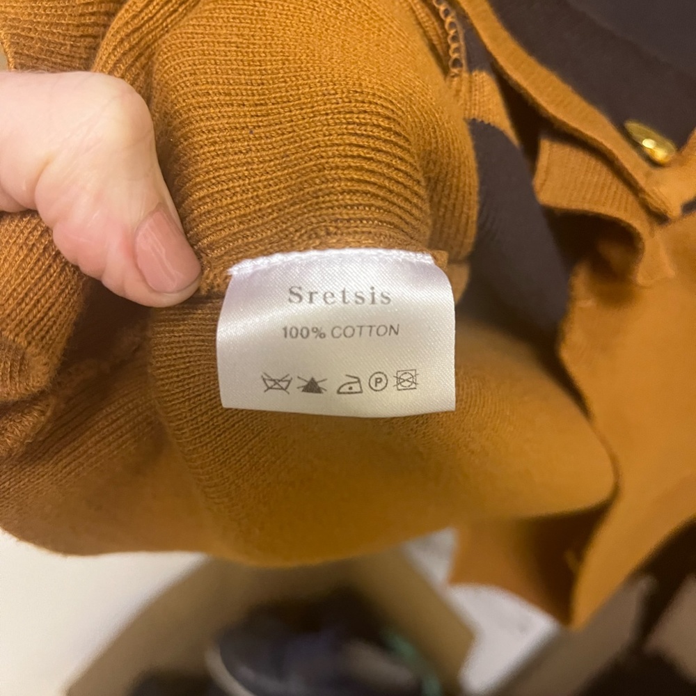 Elegant sweater jacket. - Picture 5 of 6